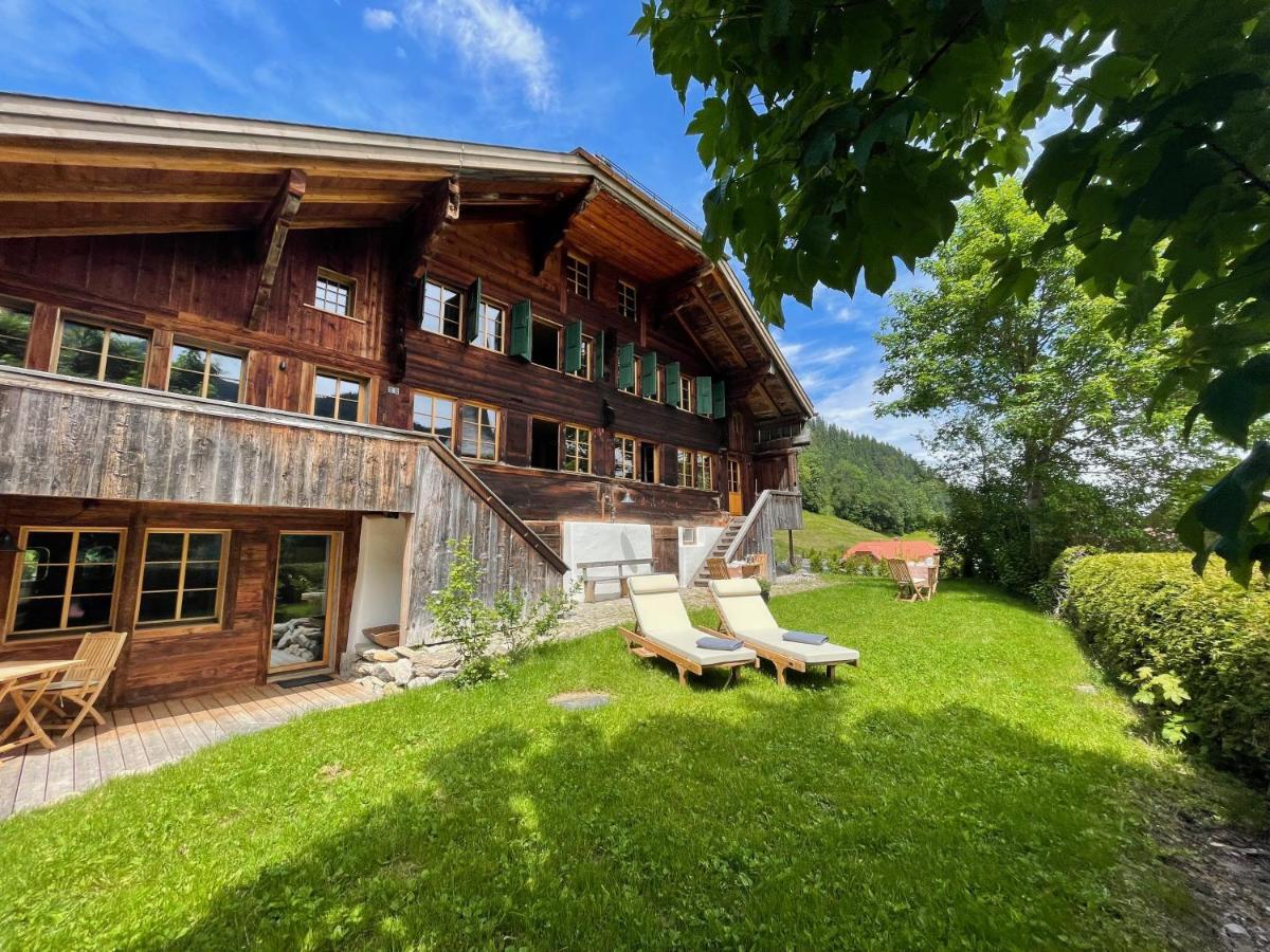 Bed and Breakfast Alpen Charme - Chalet D'Hotes Et Spa Гштайг Экстерьер фото